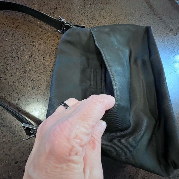 COACH black shoulder bag - Picture 6 of 6